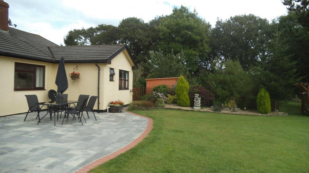 The Oaks Bed & Breakfast Witheridge Dış mekan fotoğraf